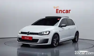 Volkswagen Golf, 2015