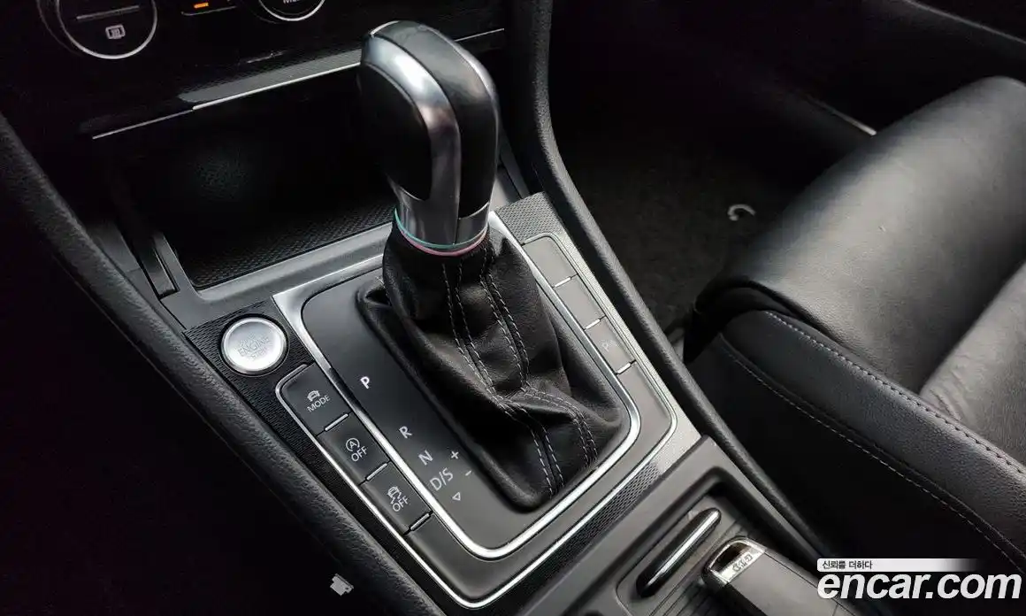 Volkswagen Golf 2015 2.0 гидро в Москве № 219872, фото 9