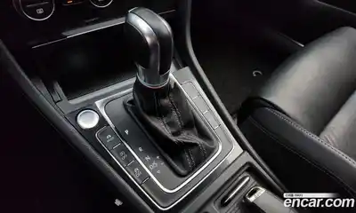 Volkswagen Golf 2015 2.0 гидро в Москве № 219872, миниатюра 9