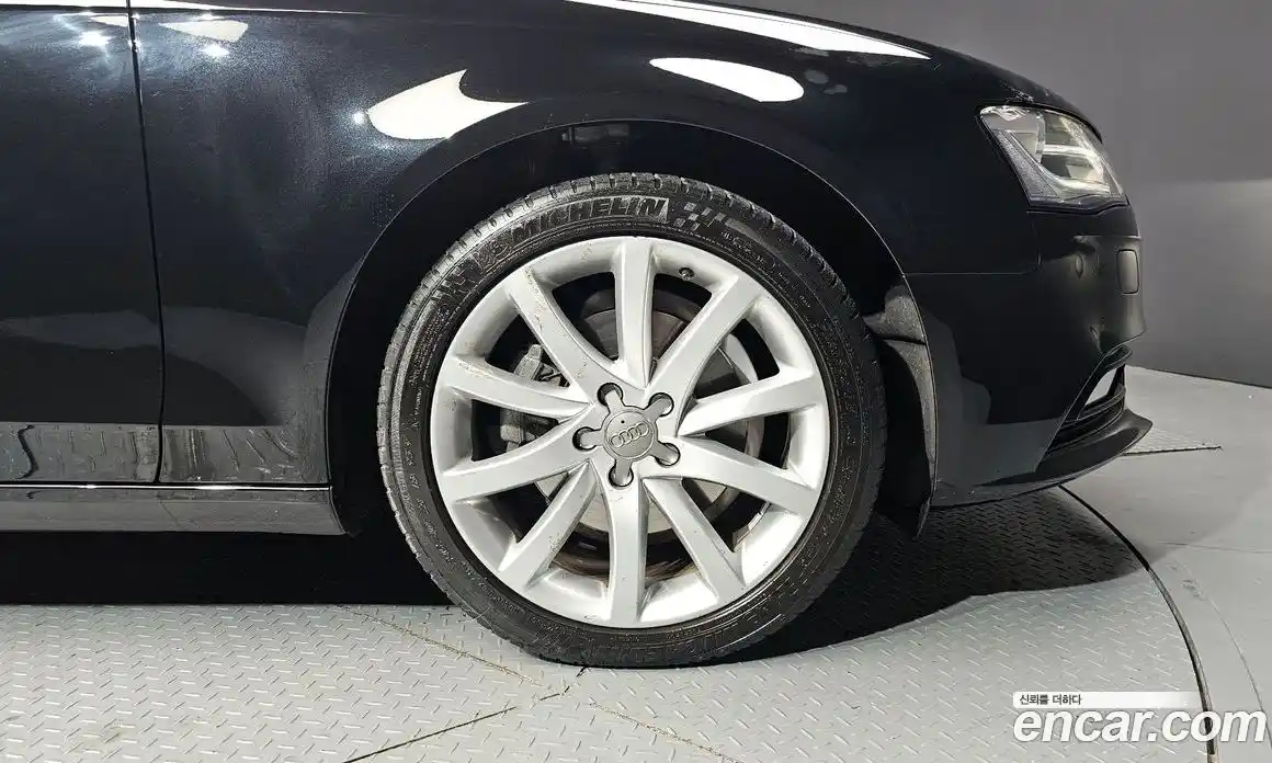 Audi A4 2015 2.0 гидро в Москве № 220220, фото 5