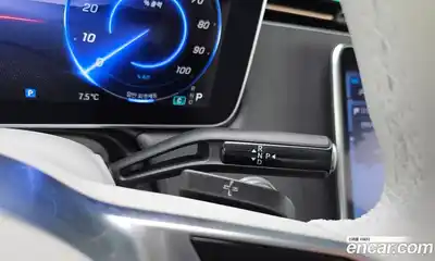 Mercedes-Benz EQE 2023 0.3 гидро в Москве № 222884, миниатюра 9