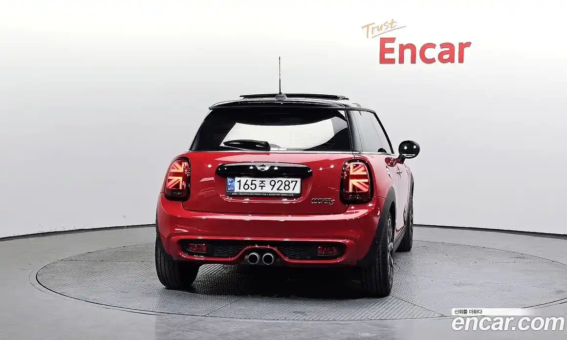 Mini Cooper 2020 2.0 гидро в Москве № 225299, фото 4
