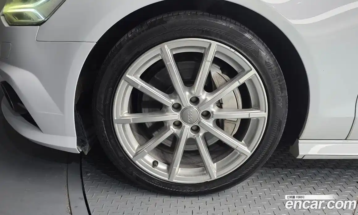 Audi A6 2015 2.0 гидро в Москве № 229942, фото 5