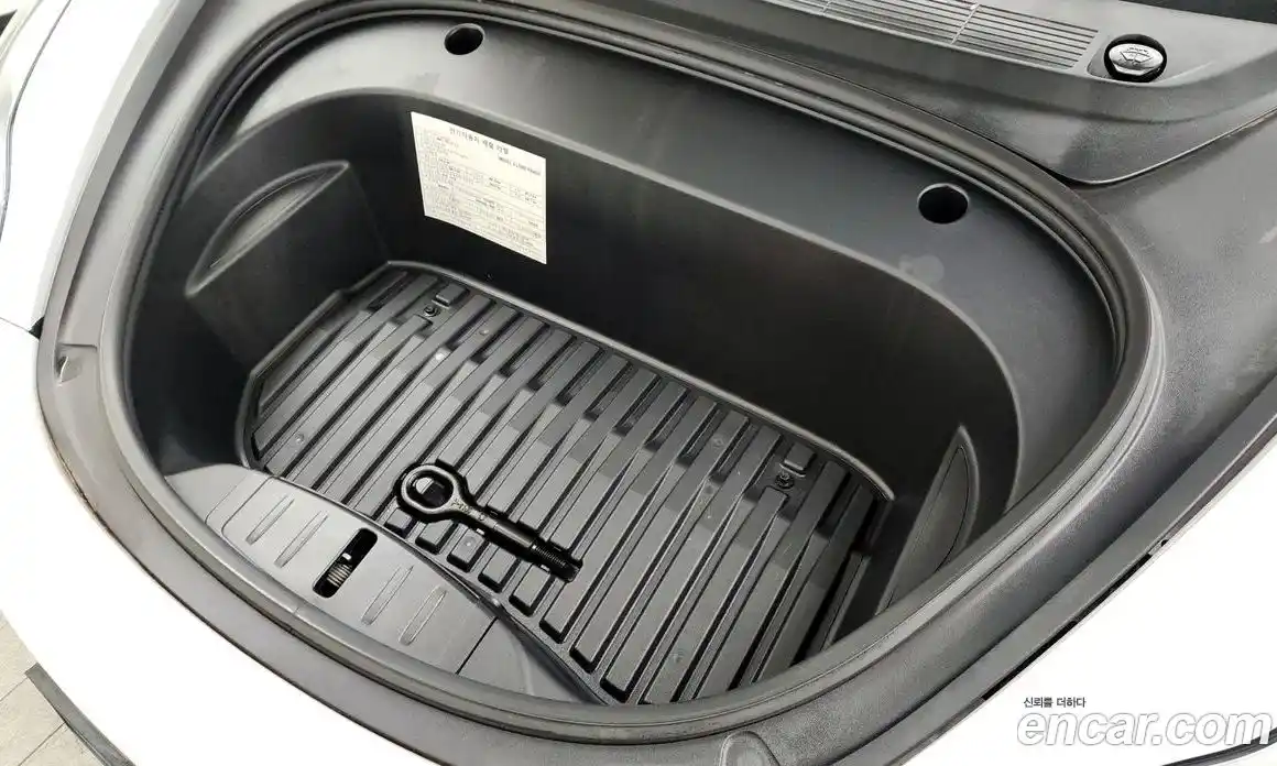 Tesla Model 3 2022 0.2 гидро в Москве № 231884, фото 6