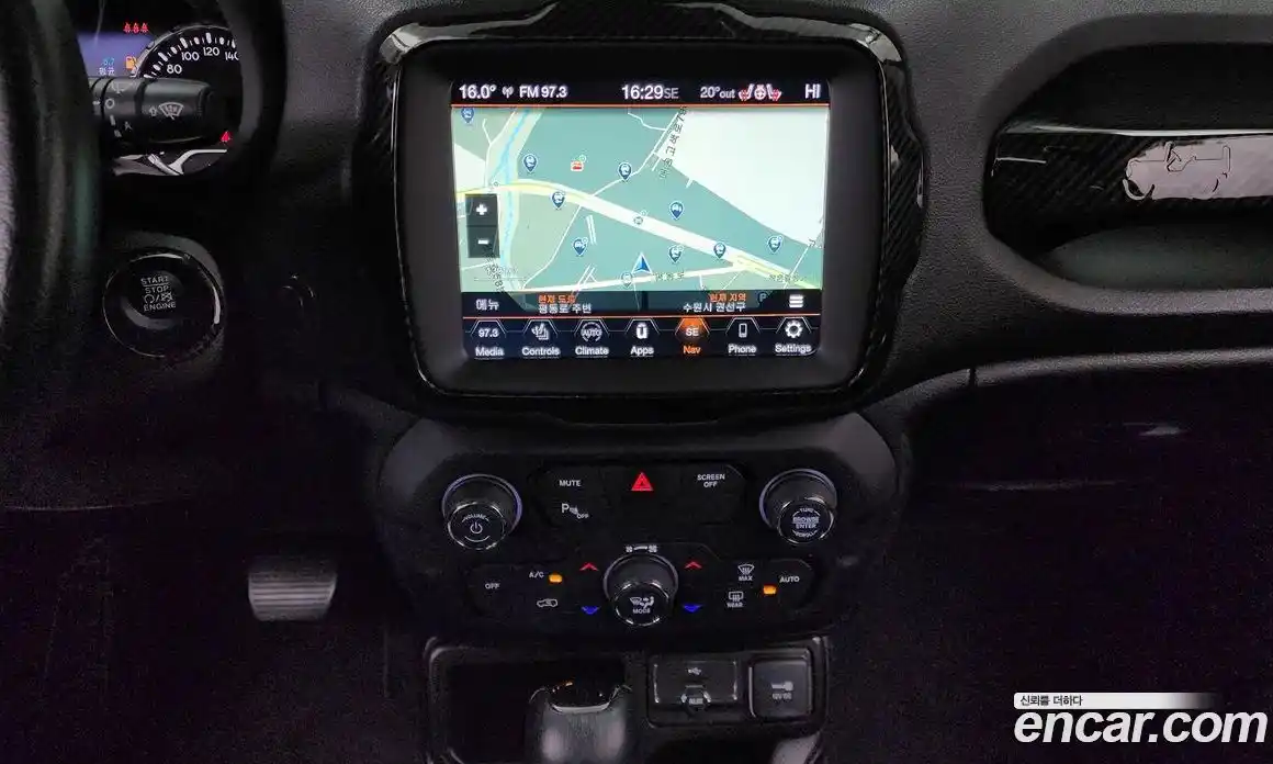 Jeep Renegade 2020 1.6 гидро в Москве № 232436, фото 14