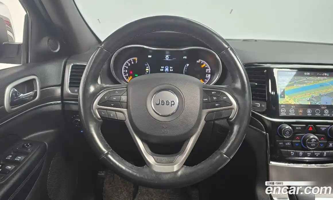 Jeep Cherokee 2019 3.6 гидро в Москве № 232473, фото 13