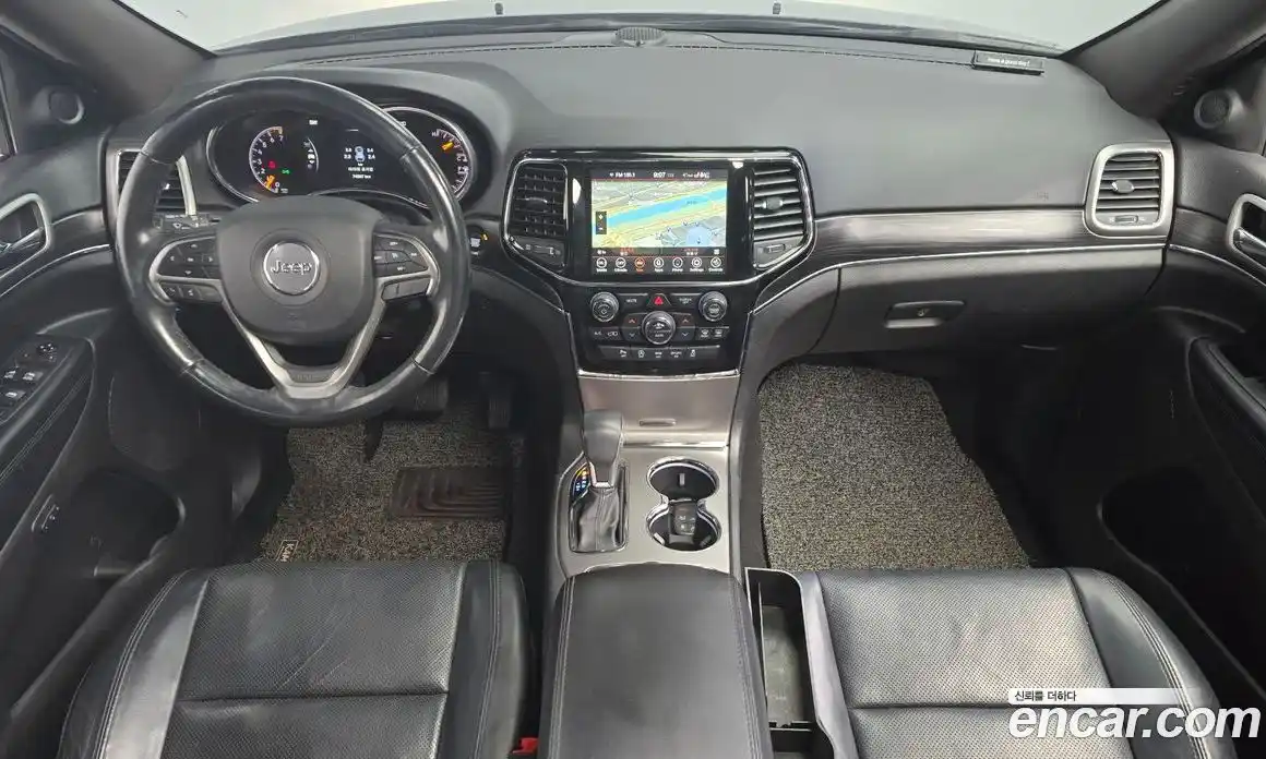 Jeep Cherokee 2019 3.6 гидро в Москве № 232473, фото 7