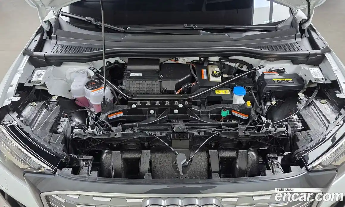 Audi Q4 e-tron 2025 0.2 гидро в Москве № 244451, фото 6
