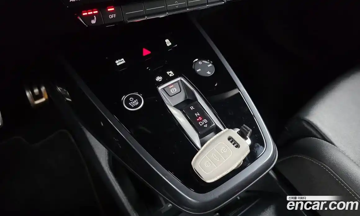 Audi Q4 e-tron 2025 0.2 гидро в Москве № 244451, фото 9