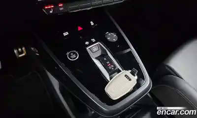 Audi Q4 e-tron 2025 0.2 гидро в Москве № 244451, миниатюра 9