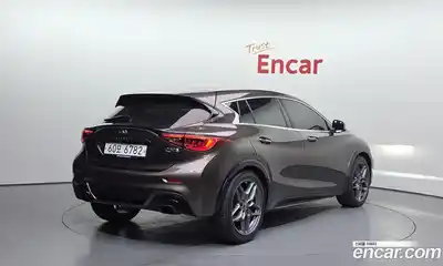 Infiniti Q30 2017 2.0 гидро в Москве № 247083, миниатюра 2