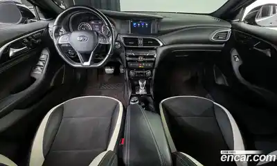 Infiniti Q30 2017 2.0 гидро в Москве № 247083, миниатюра 7