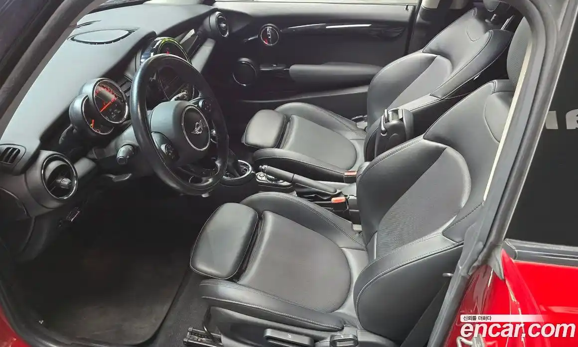 Mini Cooper 2014 1.5 гидро в Москве № 253469, фото 7