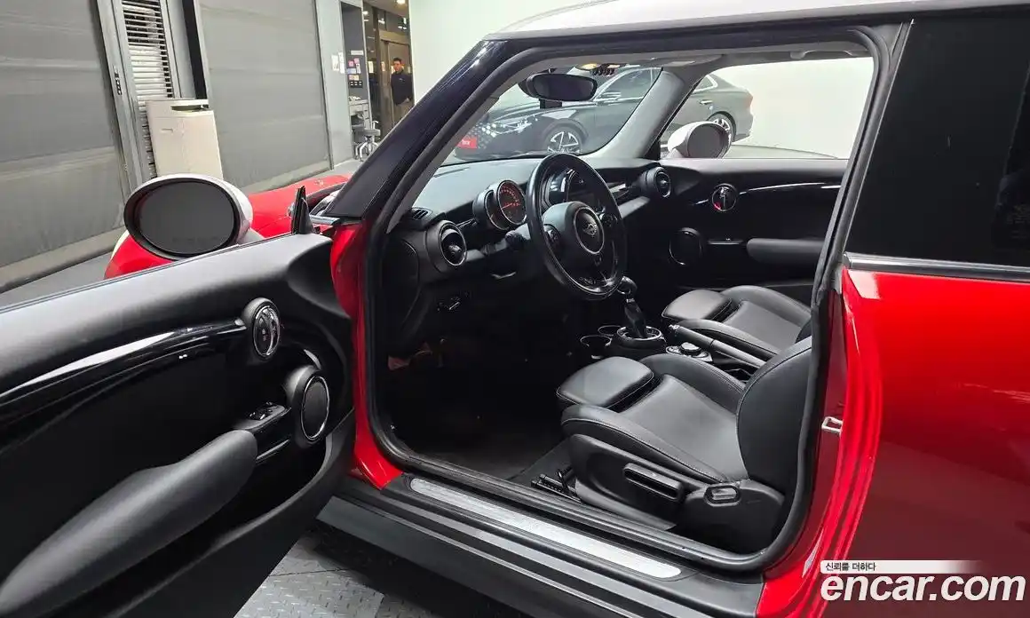 Mini Cooper 2014 1.5 гидро в Москве № 253469, фото 10