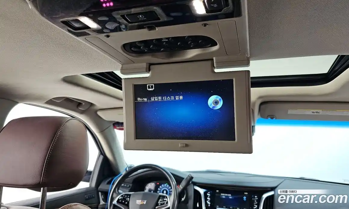 Cadillac Escalade 2018 6.2 гидро в Москве № 256471, фото 18