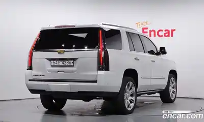 Cadillac Escalade 2018 6.2 гидро в Москве № 256471, миниатюра 2