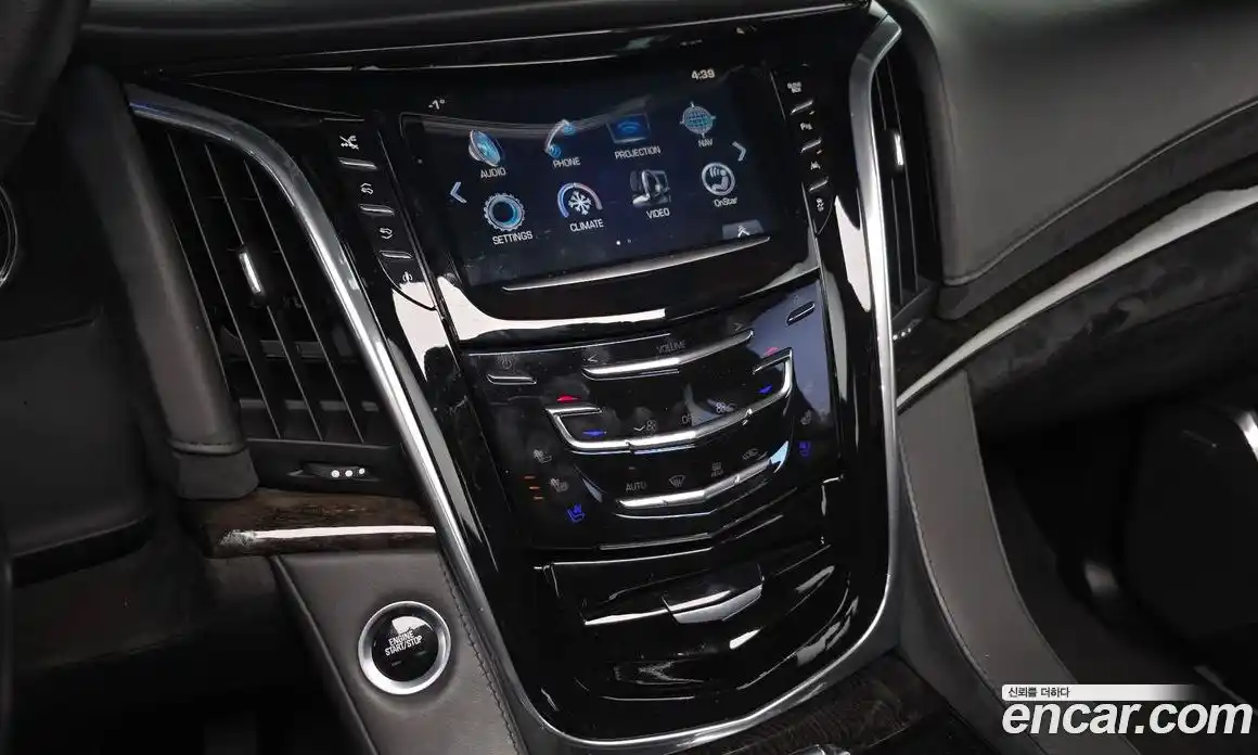 Cadillac Escalade 2016 6.2 гидро в Москве № 256478, фото 14