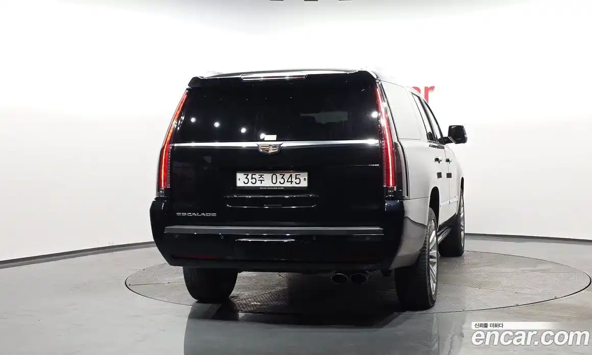 Cadillac Escalade 2016 6.2 гидро в Москве № 256478, фото 3