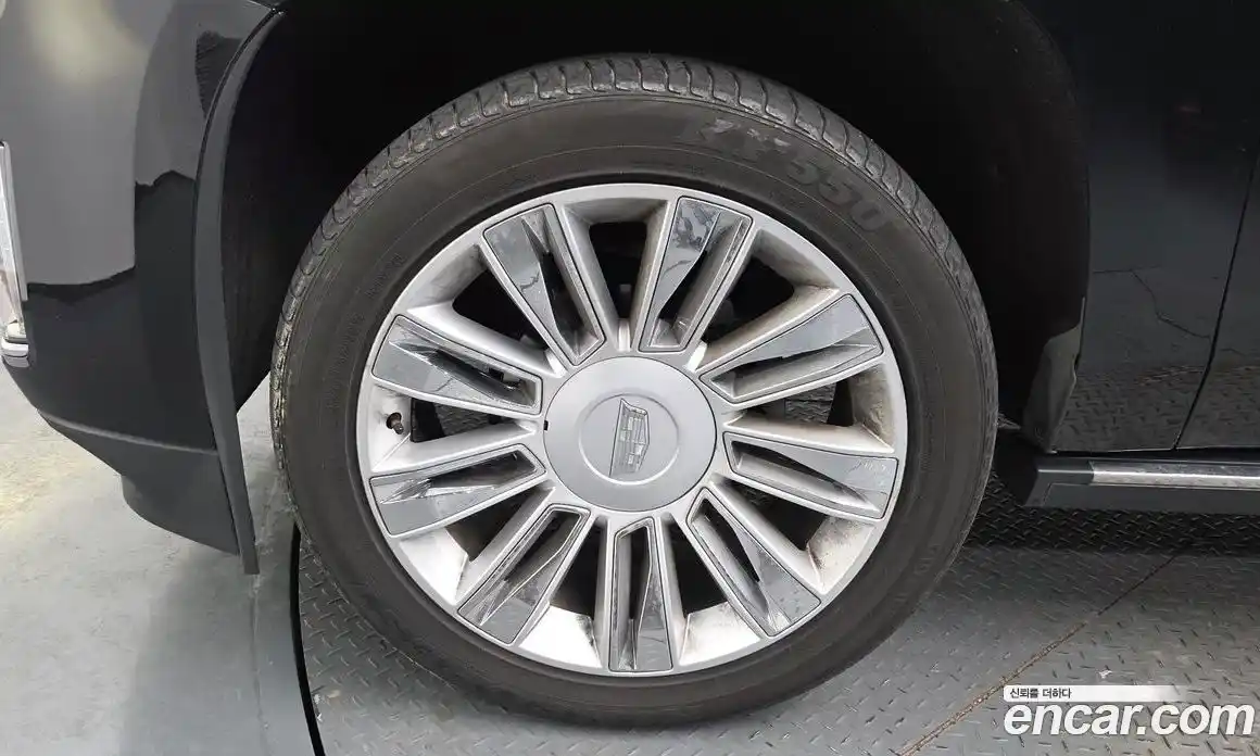 Cadillac Escalade 2016 6.2 гидро в Москве № 256478, фото 4
