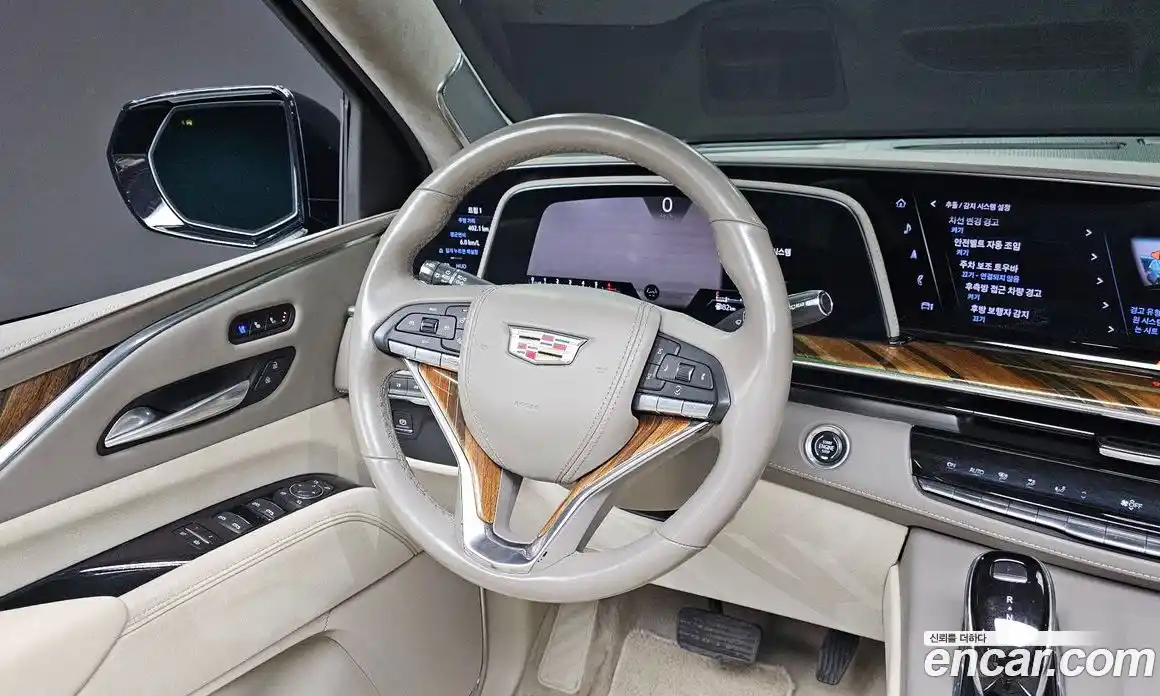 Cadillac Escalade 2021 6.2 гидро в Москве № 256491, фото 13