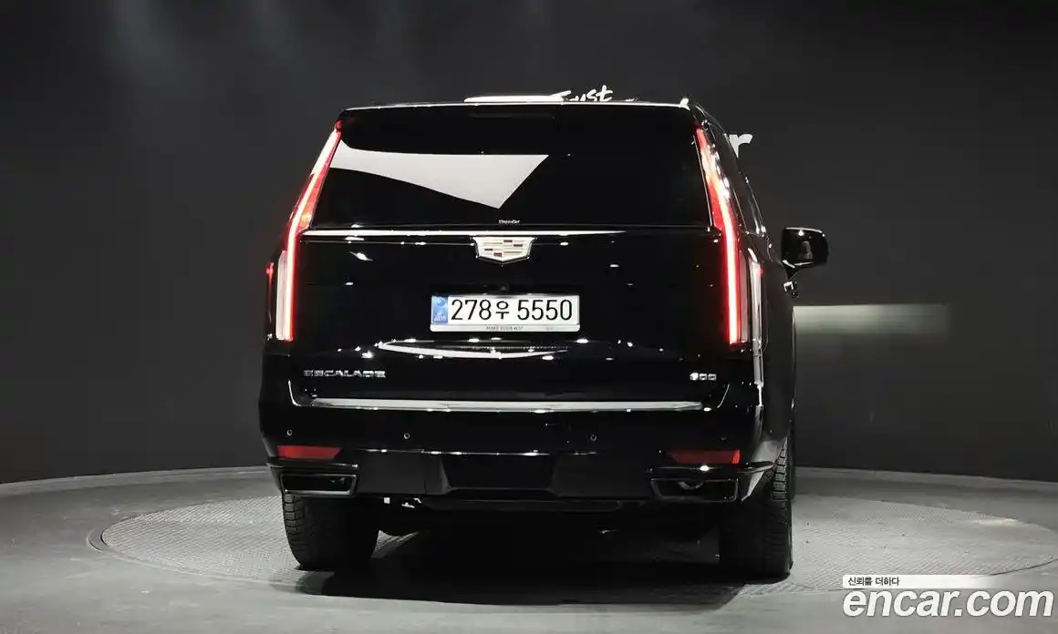 Cadillac Escalade 2021 6.2 гидро в Москве № 256491, фото 4