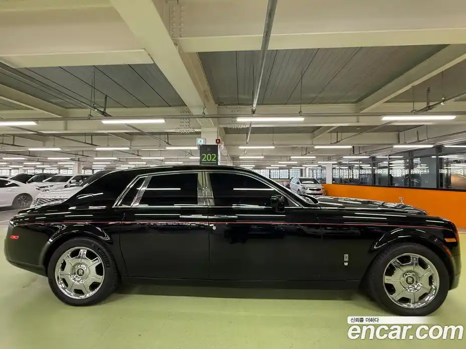 Rolls-Royce Phantom 2007 6.7 гидро в Москве № 256729, фото 6