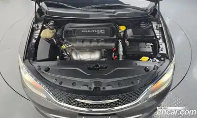 Chrysler 200 2015 2.4 гидро в Москве № 256749, миниатюра 6