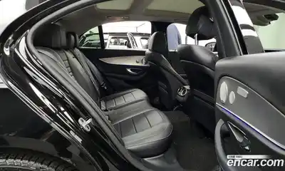 Mercedes-Benz E-Class 2020 2.0 гидро, миниатюра 12