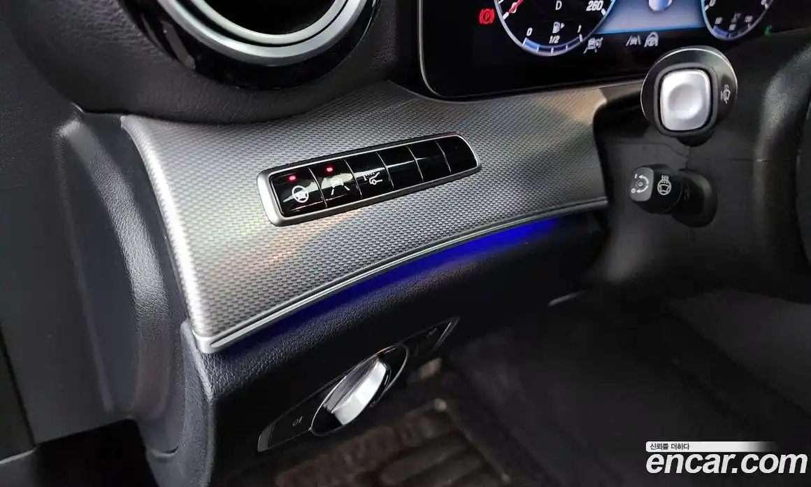 Mercedes-Benz E-Class 2020 2.0 гидро, фото 16