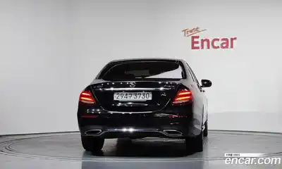 Mercedes-Benz E-Class 2020 2.0 гидро, миниатюра 4