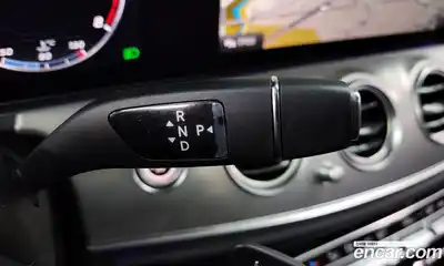 Mercedes-Benz E-Class 2020 2.0 гидро, миниатюра 9