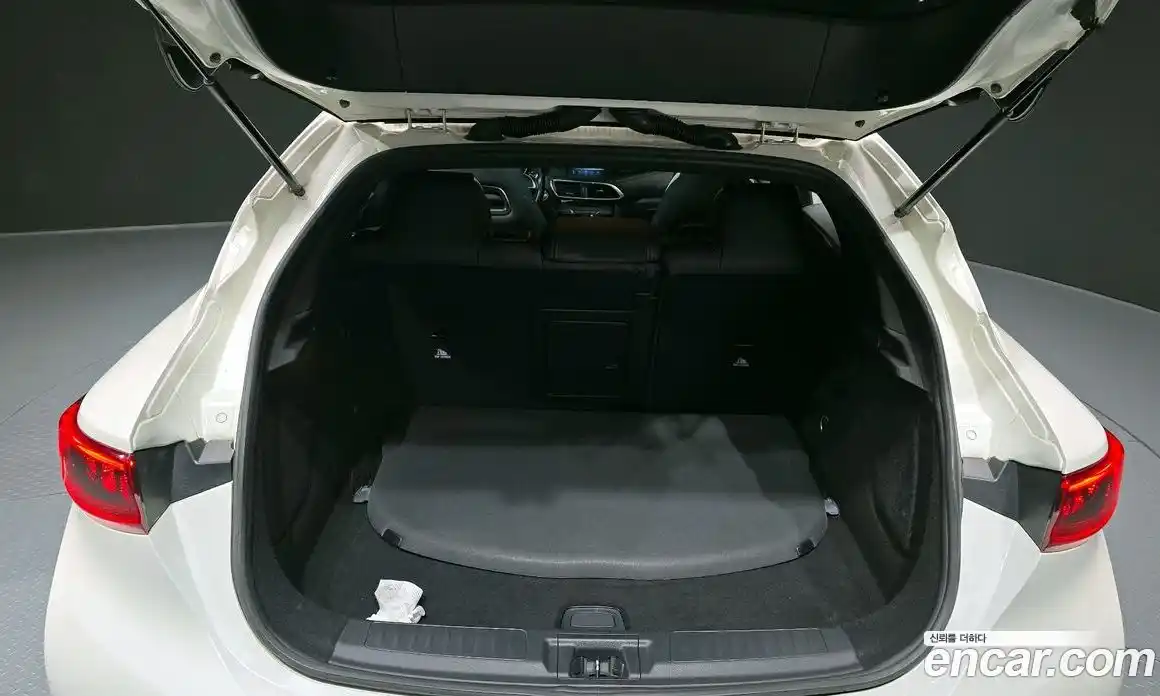 Infiniti Q30 2017 2.0 гидро в Москве № 266734, фото 20