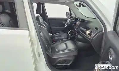 Jeep Renegade 2015 2.0 гидро в Москве № 278916, миниатюра 11