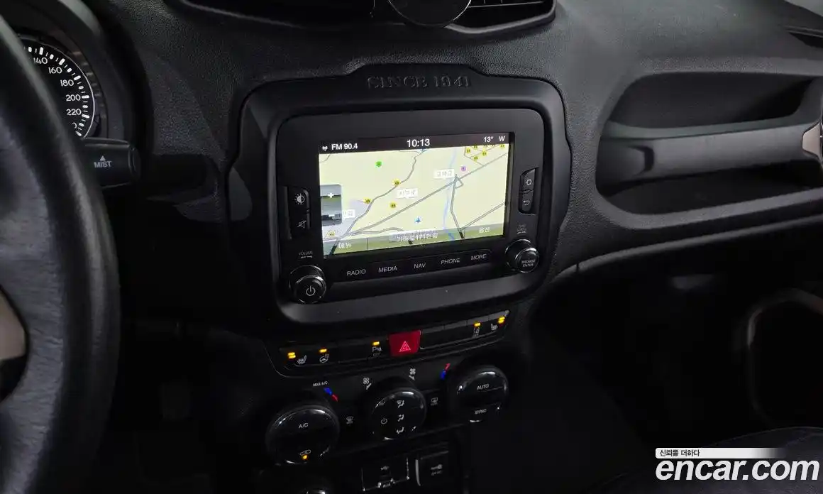 Jeep Renegade 2015 2.0 гидро в Москве № 278916, фото 14