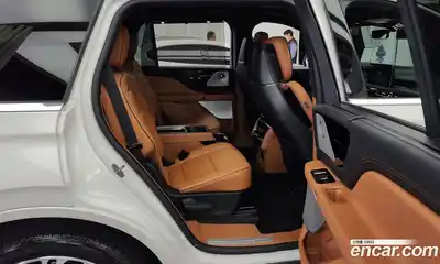 Lincoln Aviator 2022 3.0 гидро в Москве № 282503, миниатюра 12