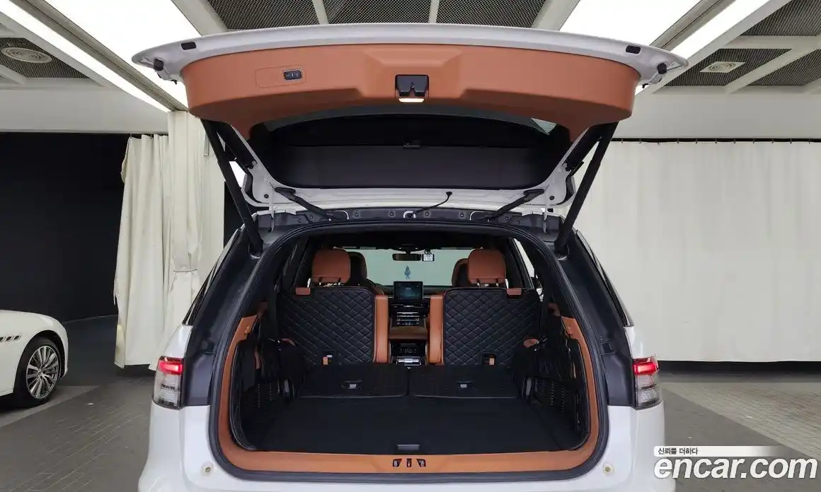 Lincoln Aviator 2022 3.0 гидро в Москве № 282503, фото 20