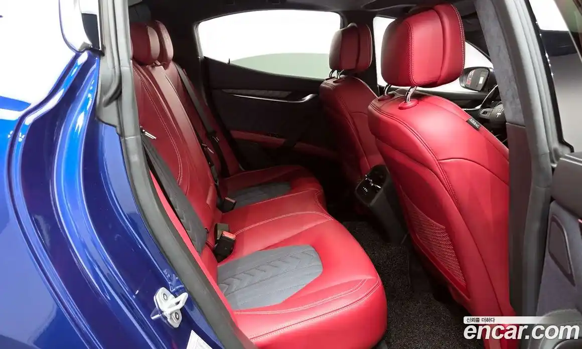 Maserati Ghibli 2021 3.0 гидро в Москве № 282731, фото 12