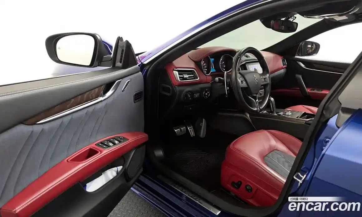 Maserati Ghibli 2021 3.0 гидро в Москве № 282731, фото 10