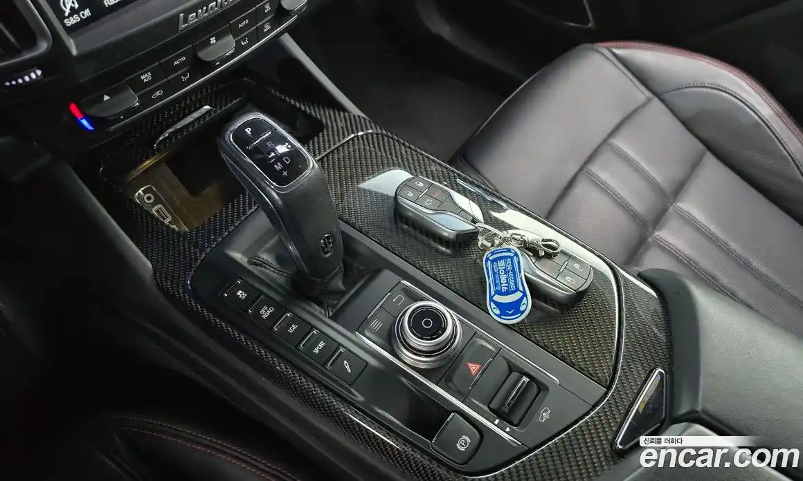 Maserati Levante 2020 3.0 гидро в Москве № 282820, фото 9