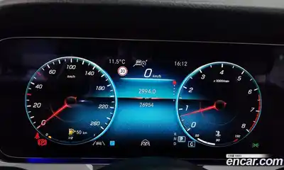 Mercedes-Benz E-Class 2021 2.0 гидро, миниатюра 8