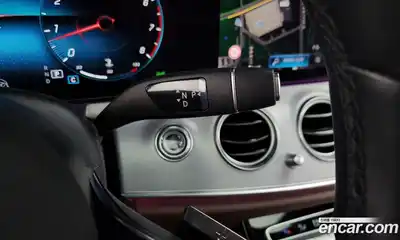 Mercedes-Benz E-Class 2021 2.0 гидро, миниатюра 9