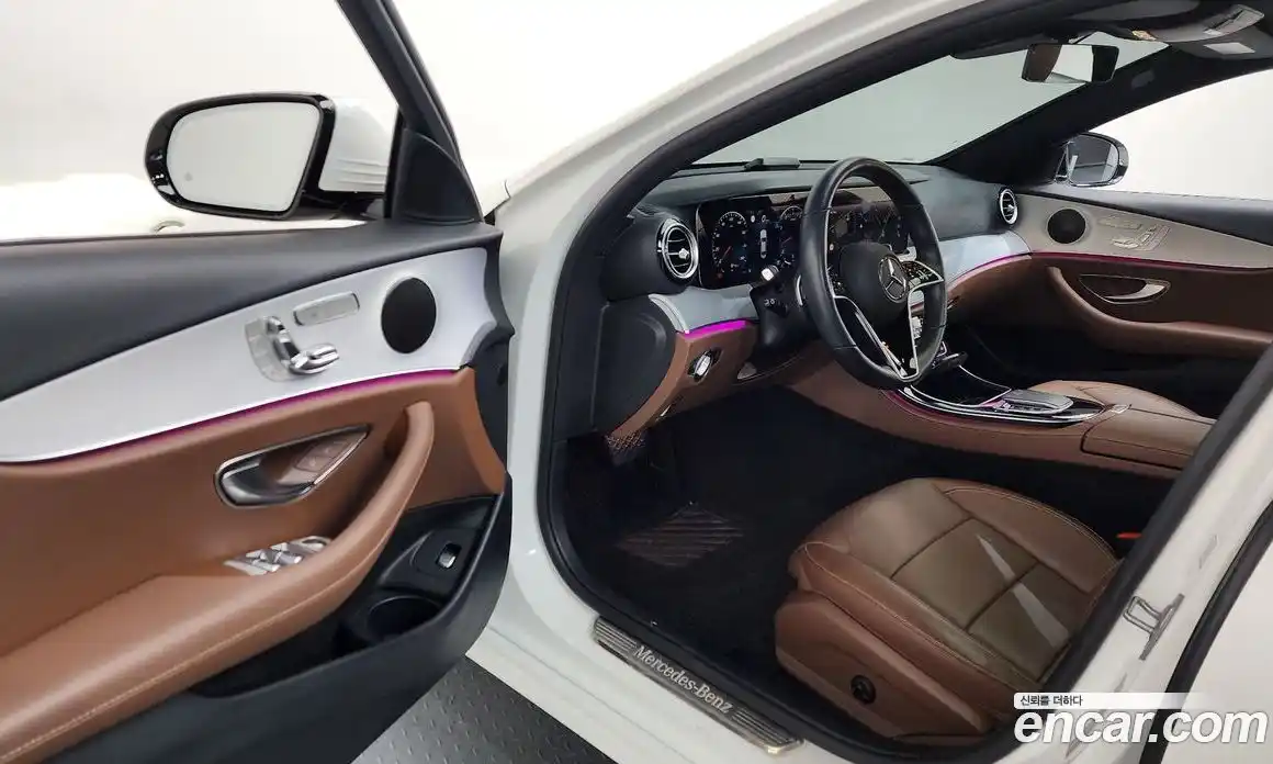 Mercedes-Benz E-Class 2021 2.0 гидро, фото 10