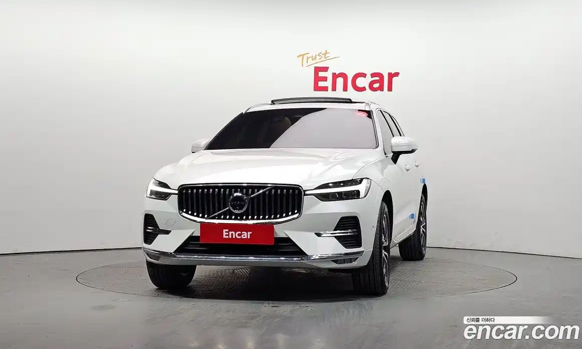 Volvo XC60 2024 2.0 гидро в Москве № 293754, фото 3