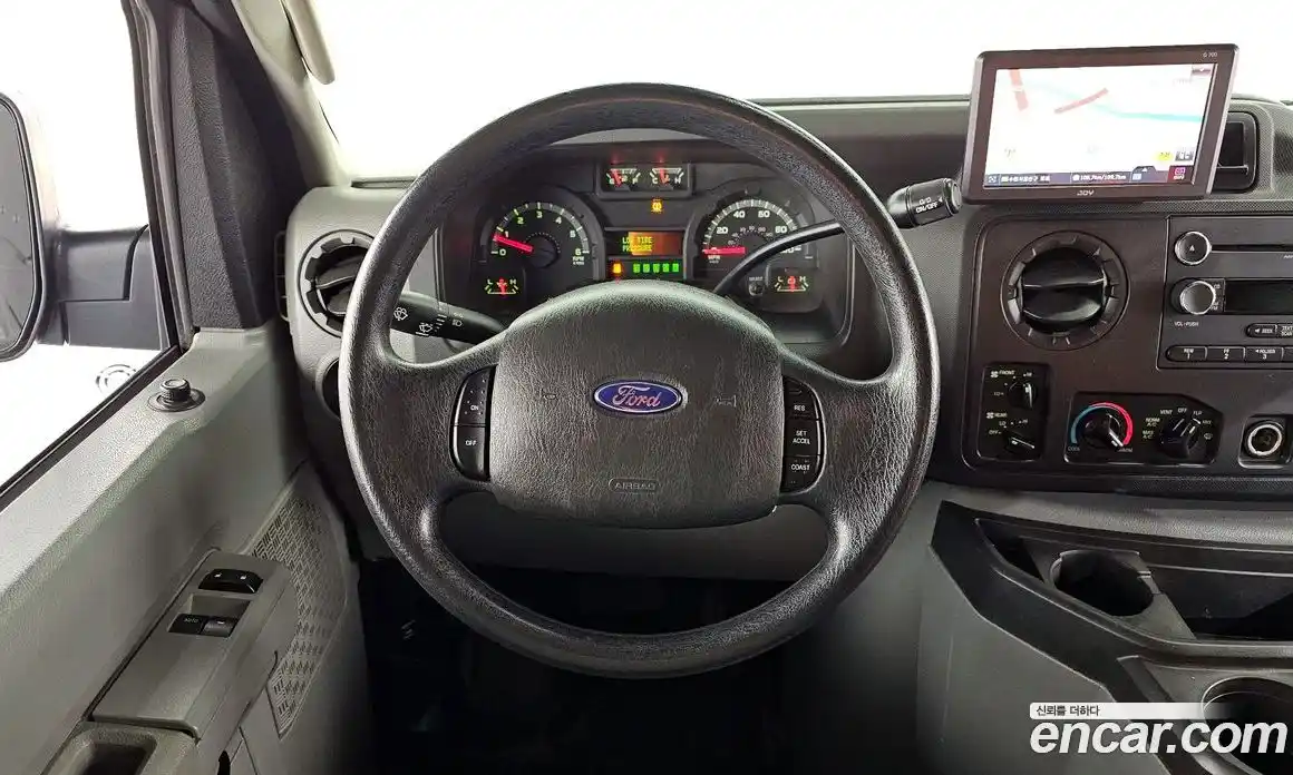 Ford E-Series 2012 5.4 гидро в Москве № 295870, фото 13