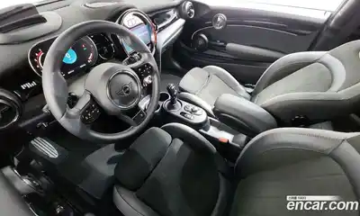 Mini Cooper 2022 2.0 гидро в Москве № 299597, миниатюра 7