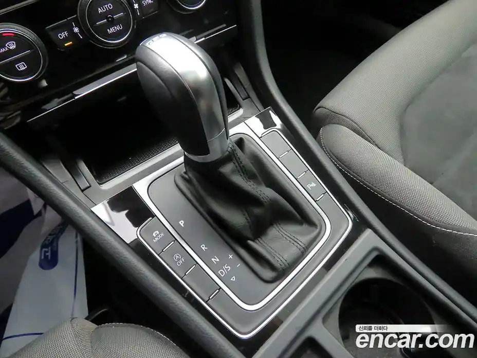 Volkswagen Golf 2015 2.0 гидро в Москве № 301804, фото 11