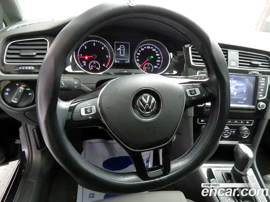 Volkswagen Golf 2015 2.0 гидро в Москве № 301804, фото 8