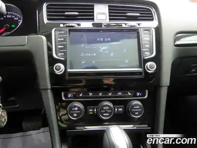 Volkswagen Golf 2015 2.0 гидро в Москве № 301804, миниатюра 10