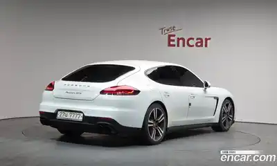 Porsche Panamera, 2016