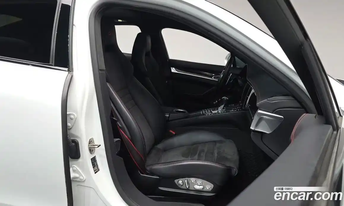 Porsche Panamera 2016 4.8 гидро в Москве № 312955, фото 9